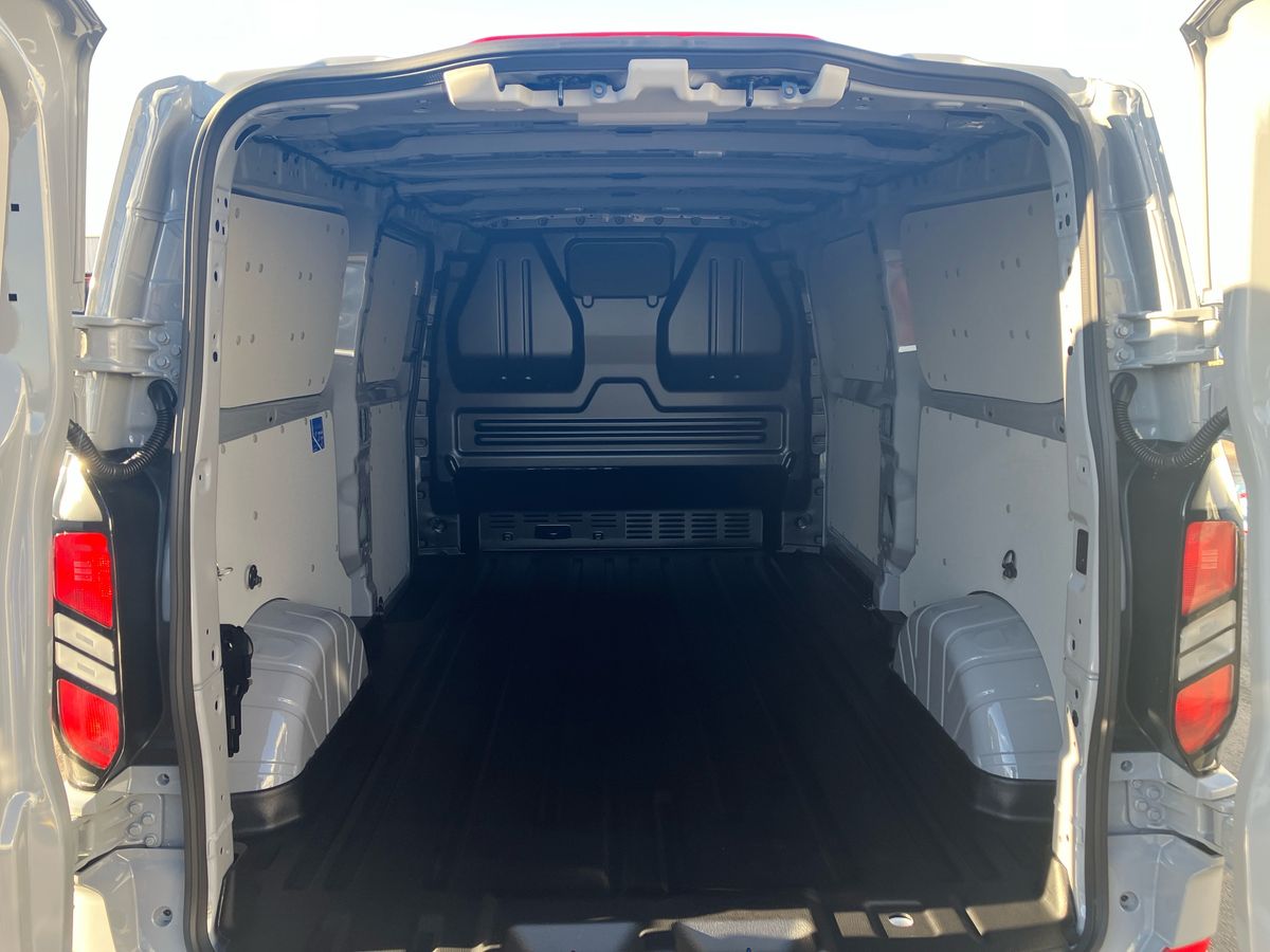 Used Ford Transit Custom 2026 for sale - 77417779: Photo 17