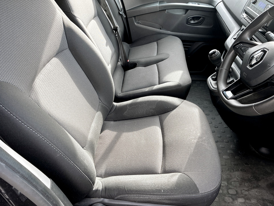 Used Renault Trafic 2023 for sale - 77562747: Photo 24