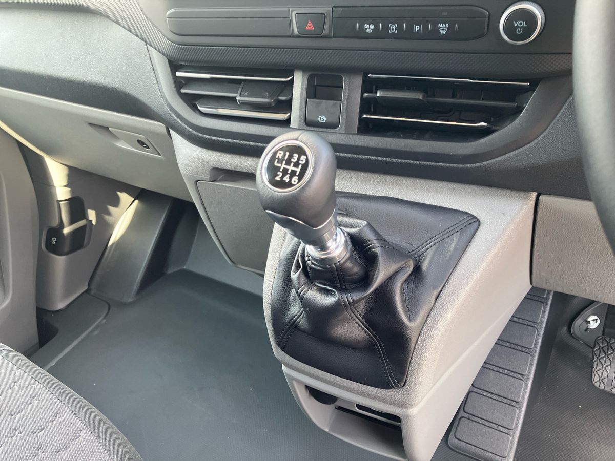 Used Ford Transit Custom 2025 for sale - 76477518: Photo 15