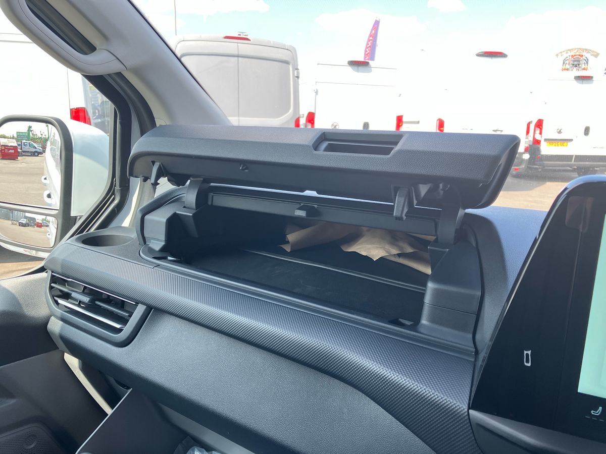 Used Ford Transit Custom 2025 for sale - 76477518: Photo 39