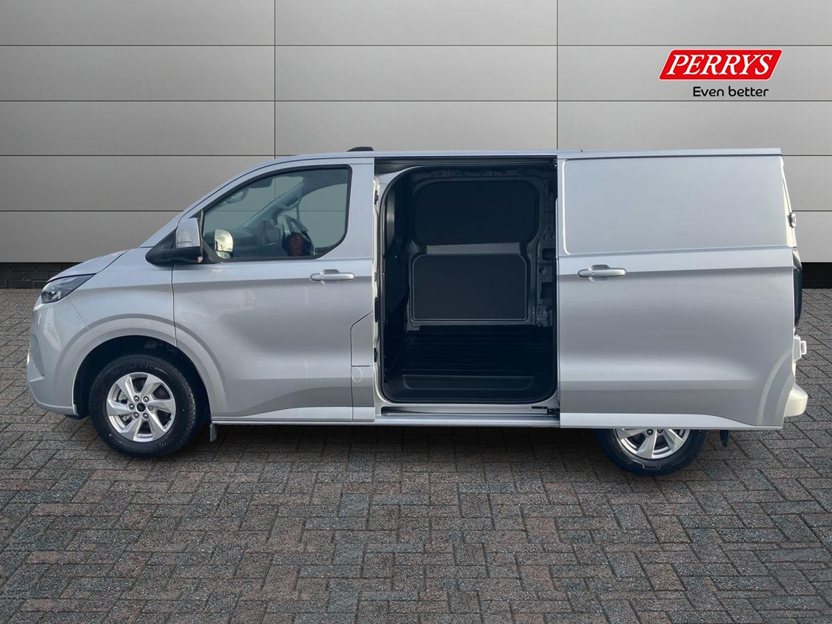 Used Ford Transit Custom 2026 for sale - 77460638: Photo 3
