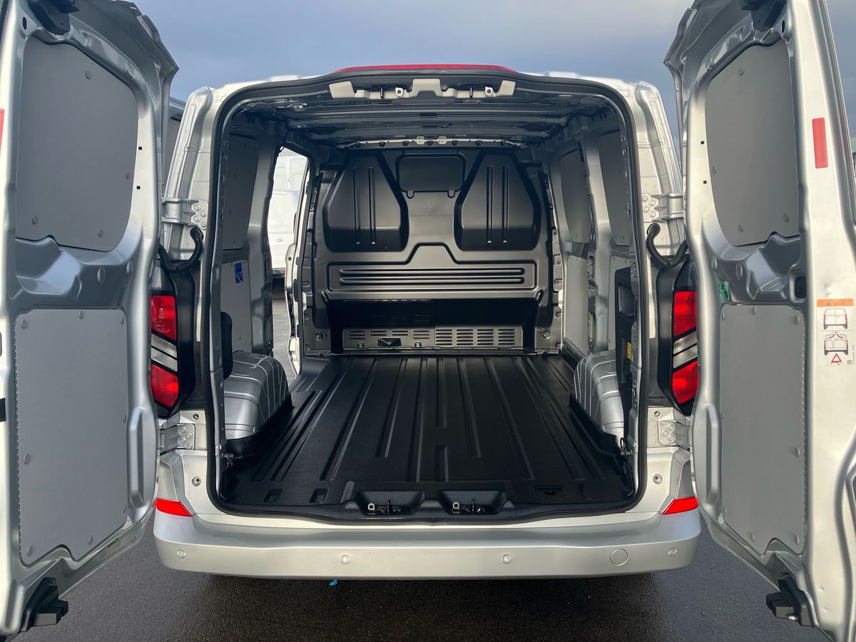 Used Ford Transit Custom 2026 for sale - 77460638: Photo 32