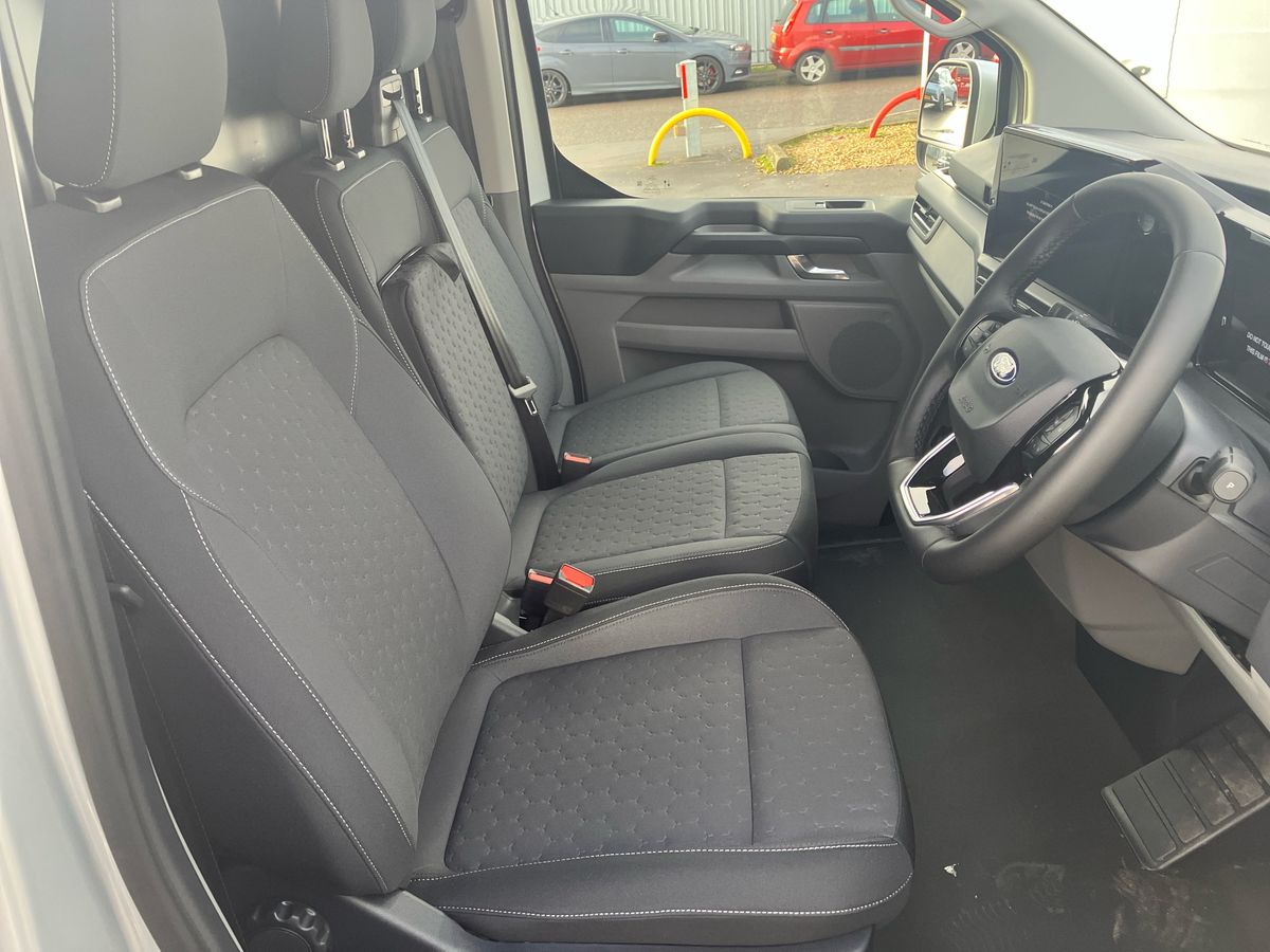 Used Ford Transit Custom 2026 for sale - 77460638: Photo 37