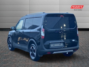 Used Ford Tourneo Courier 2025 for sale - 76807882: Photo