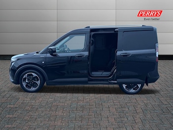 Used Ford Tourneo Courier 2025 for sale - 76807882: Photo