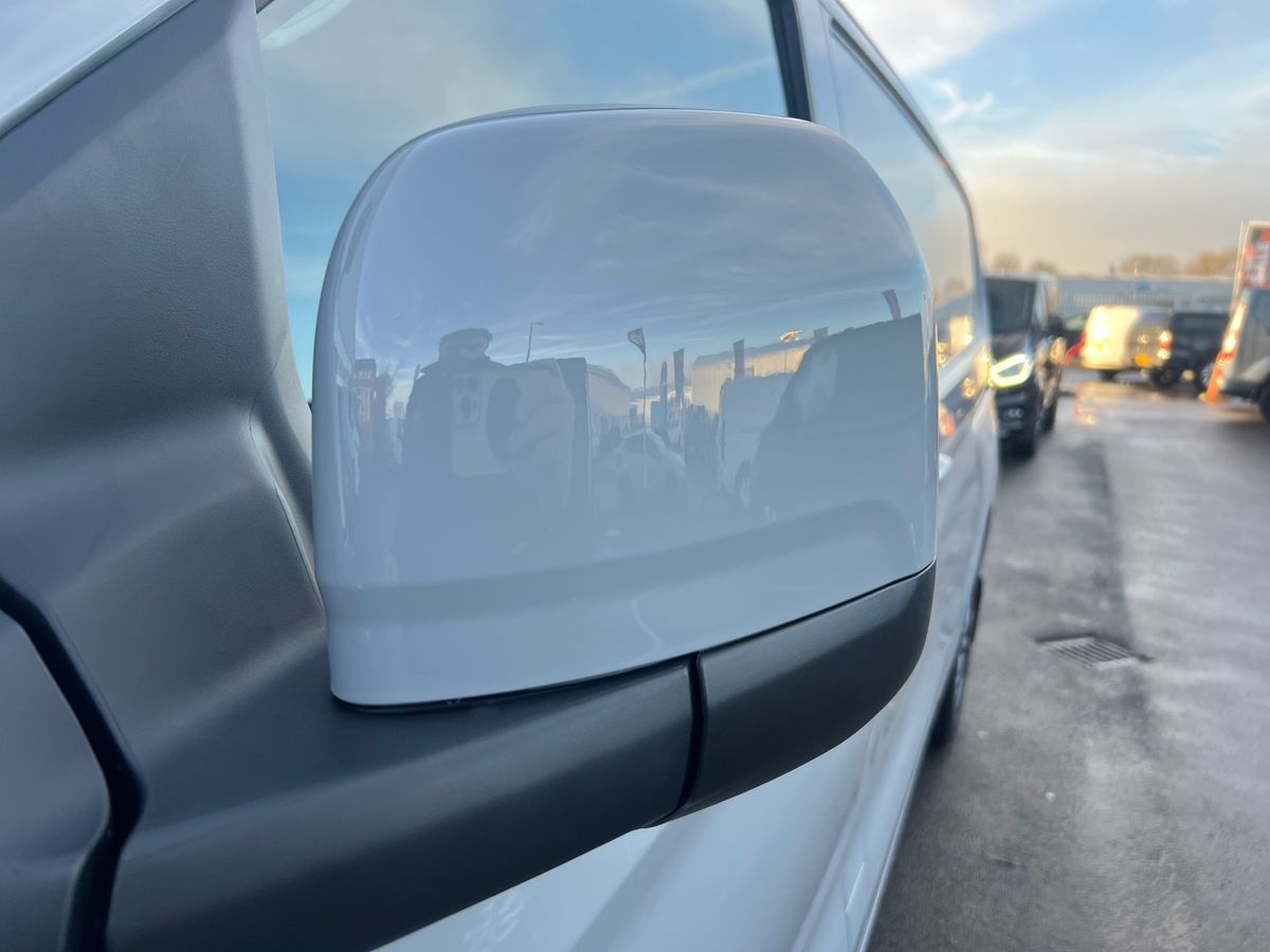 Used Ford Tourneo Custom 2026 for sale - 77207801: Photo 25