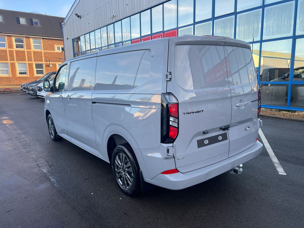 Used Ford Tourneo Custom 2026 for sale - 77207801: Photo 33