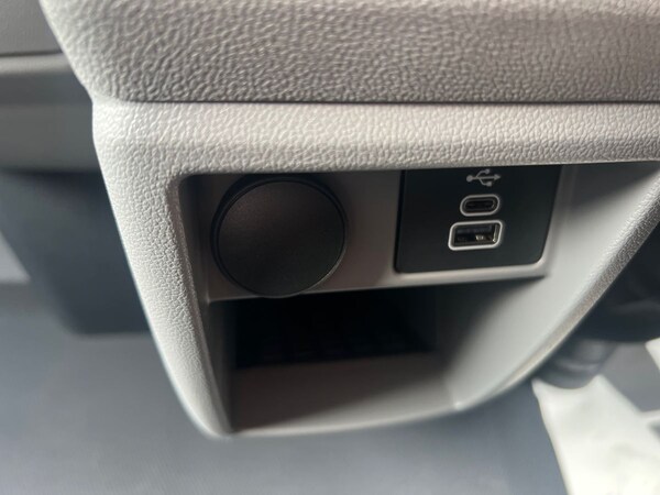 Used Ford Transit Custom 2025 for sale - 75355664: Photo 37