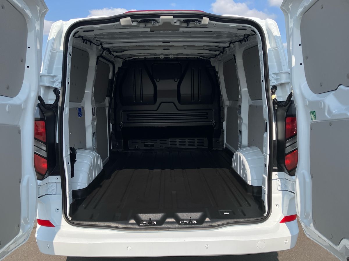Used Ford Transit Custom 2025 for sale - 76171232: Photo 17