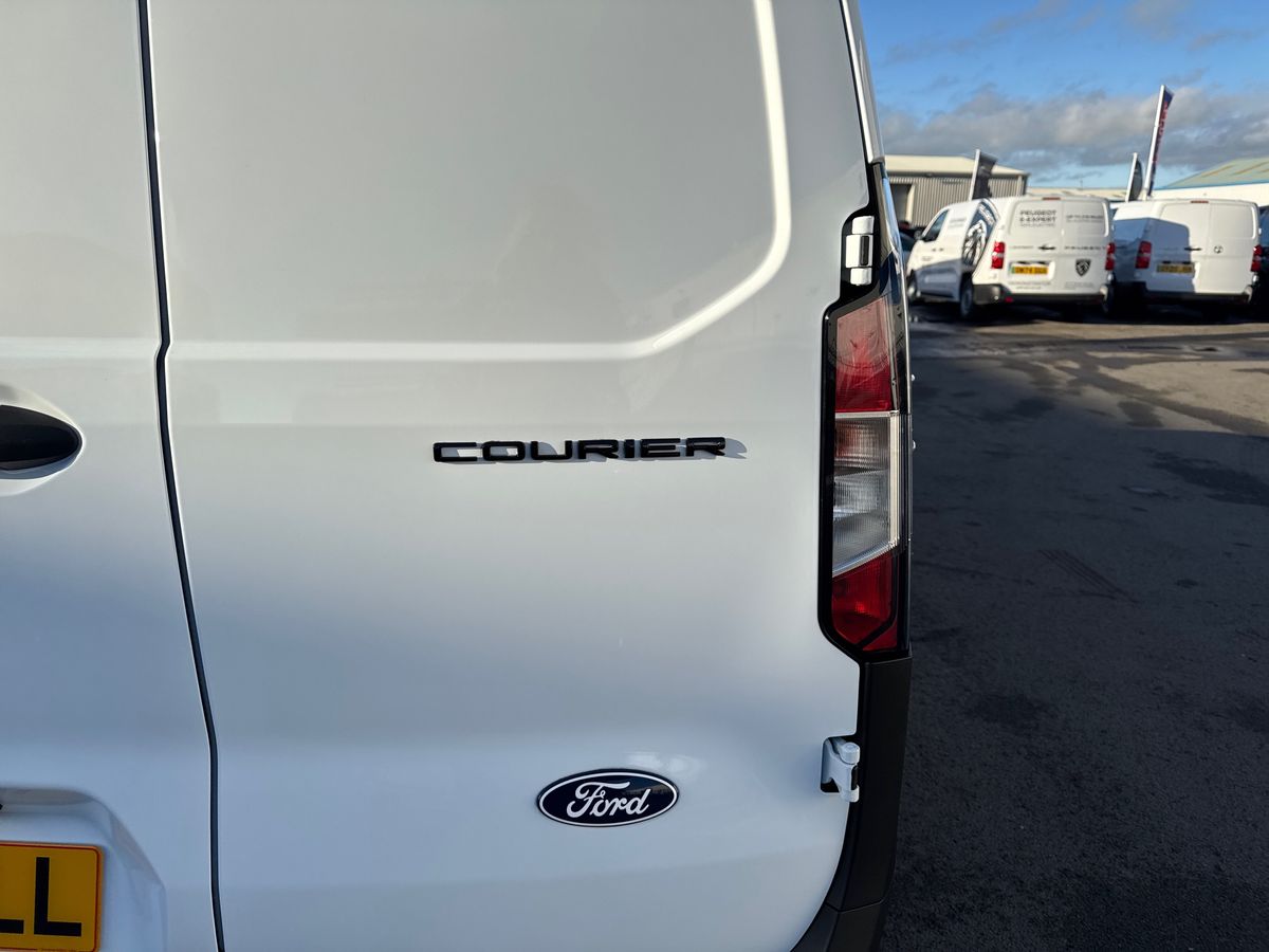 Used Ford Tourneo Courier 2026 for sale - 77340778: Photo 26