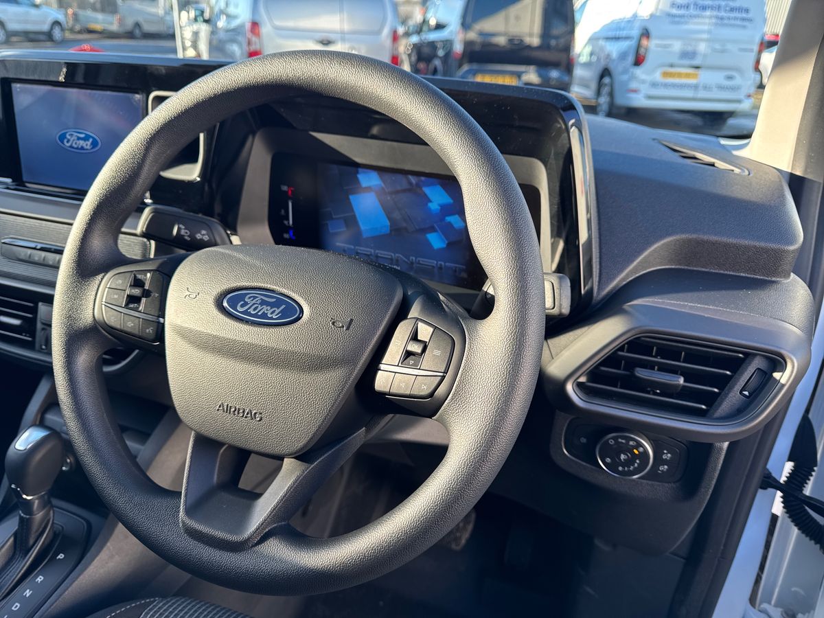 Used Ford Tourneo Courier 2026 for sale - 77340778: Photo 33