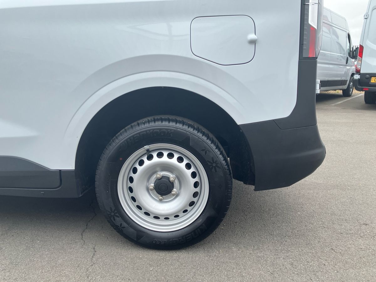 Used Ford Transit Courier 2024 for sale - 76288085: Photo 38