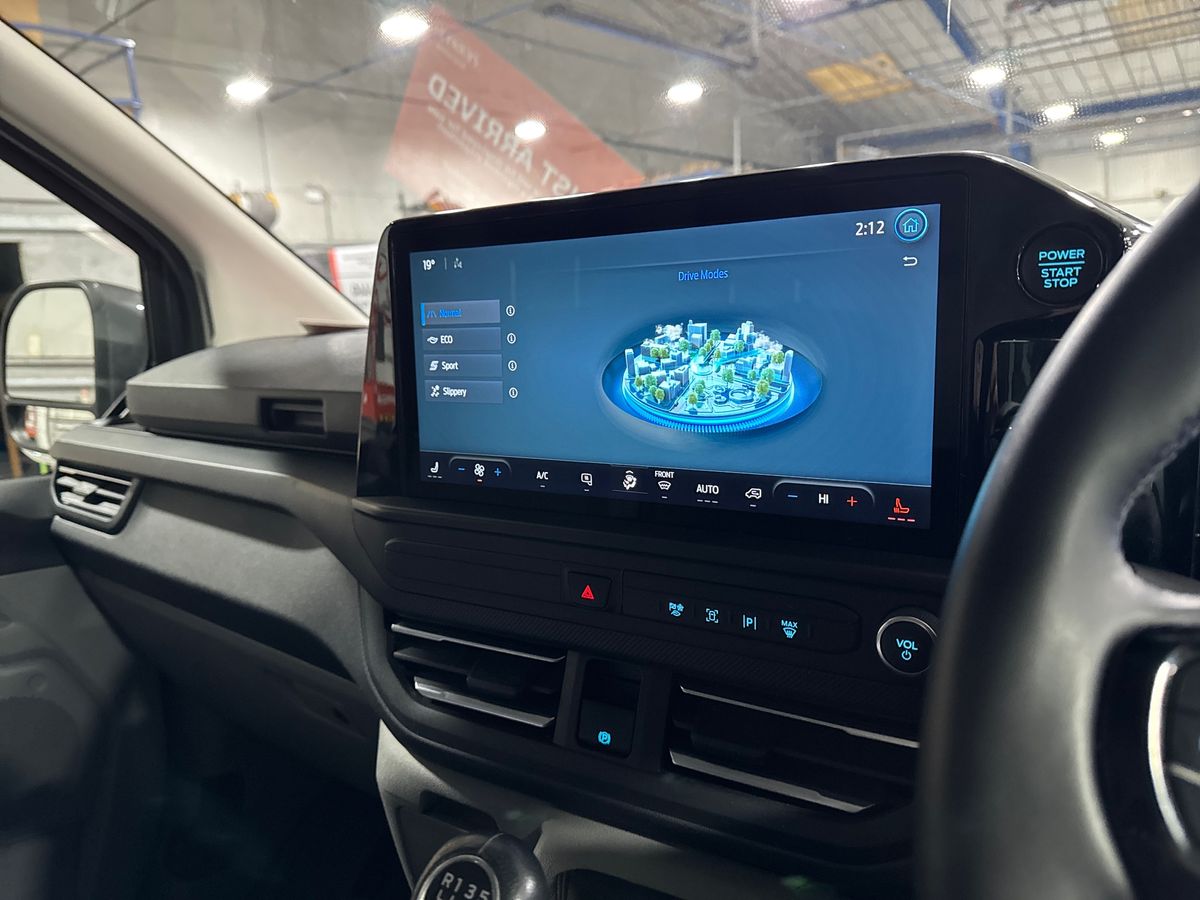 Used Ford Transit Custom 2024 for sale - 77432035: Photo 11