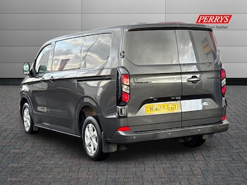 Used Ford Transit Custom 2024 for sale - 77432035: Photo