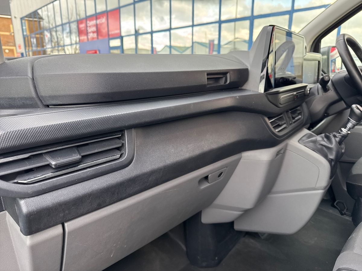 Used Ford Transit Custom 2024 for sale - 77432035: Photo 36