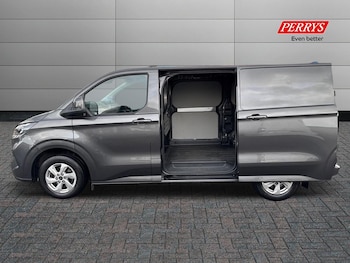 Used Ford Transit Custom 2024 for sale - 77432035: Photo