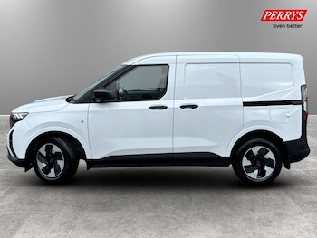 Used Ford Transit Courier 2026 for sale - 77311023: Photo