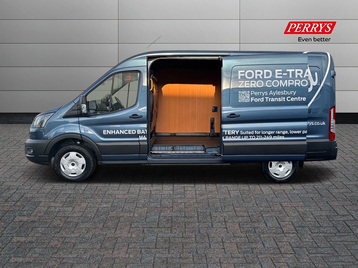 Used Ford Transit 2025 for sale - 76230688: Photo 3