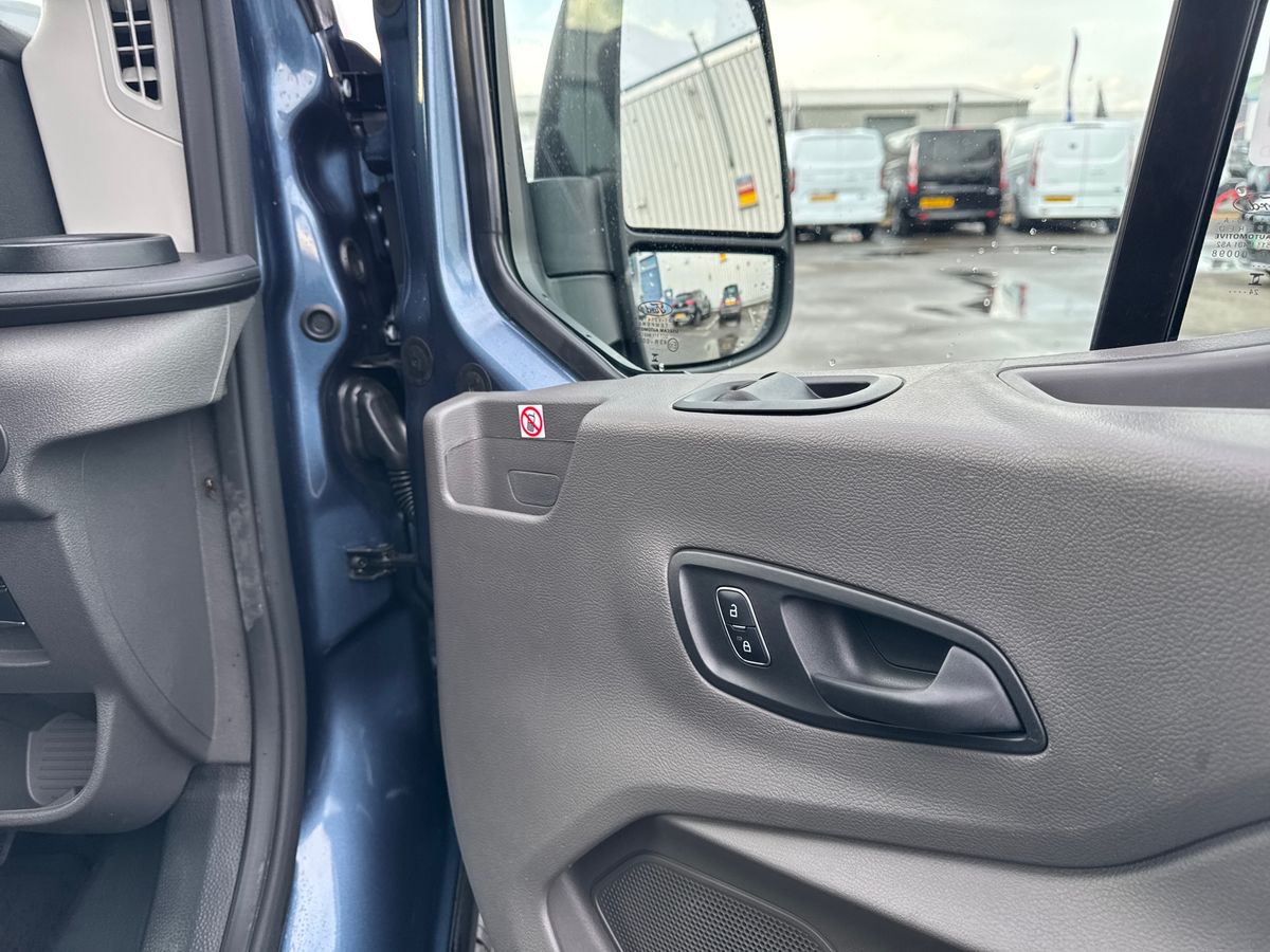 Used Ford Transit 2025 for sale - 76230688: Photo 38