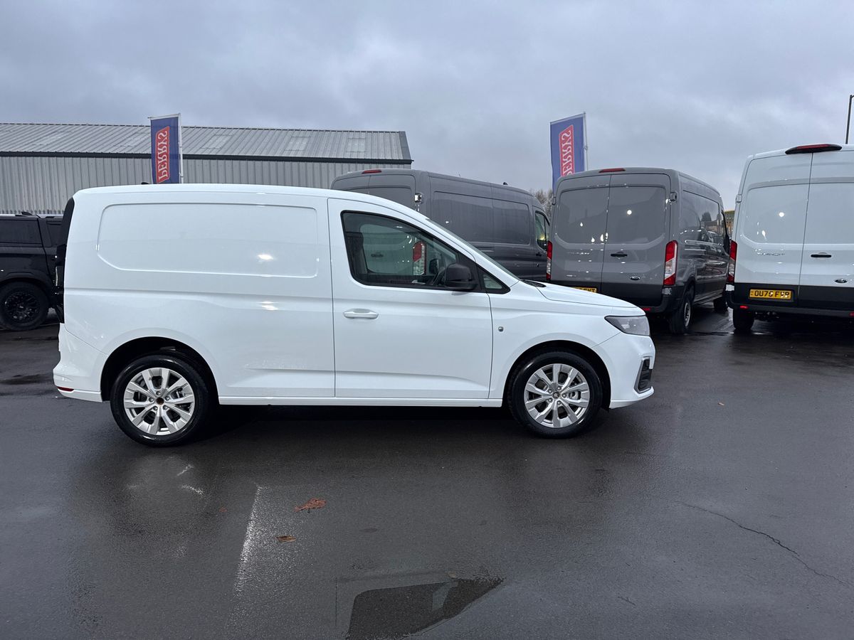 Used Ford Transit Connect 2026 for sale - 76669290: Photo 32