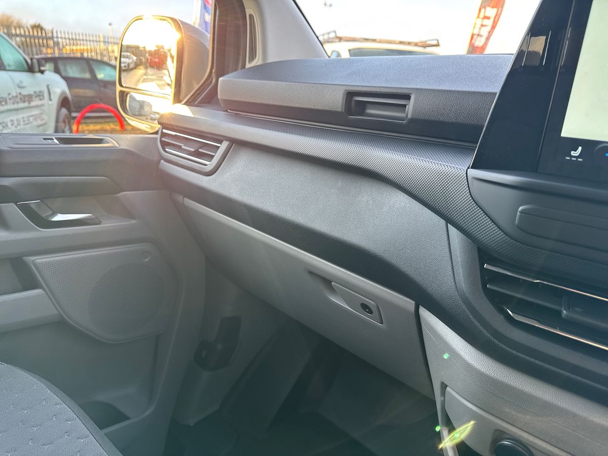 Used Ford Tourneo Custom 2026 for sale - 77207808: Photo 28