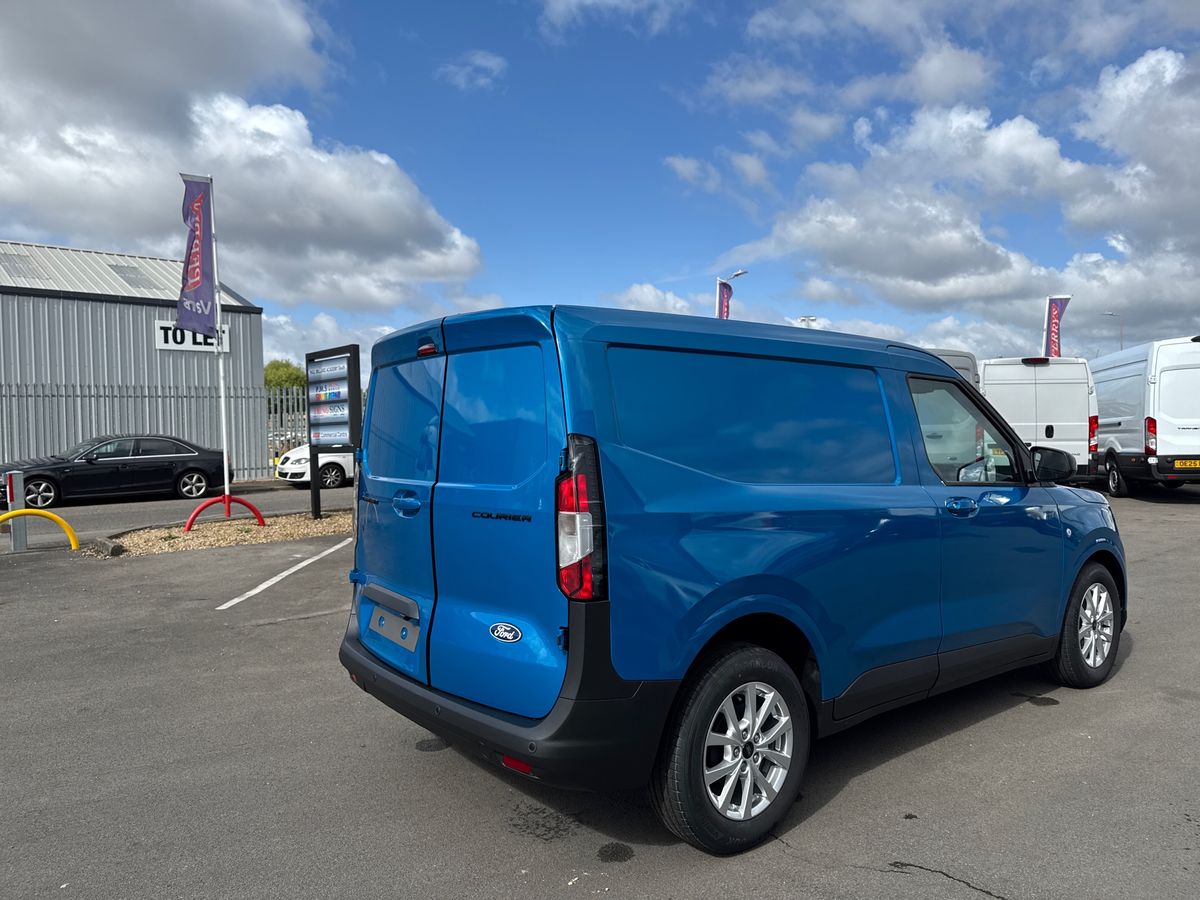 Used Ford Transit Courier 2025 for sale - 76171111: Photo 23