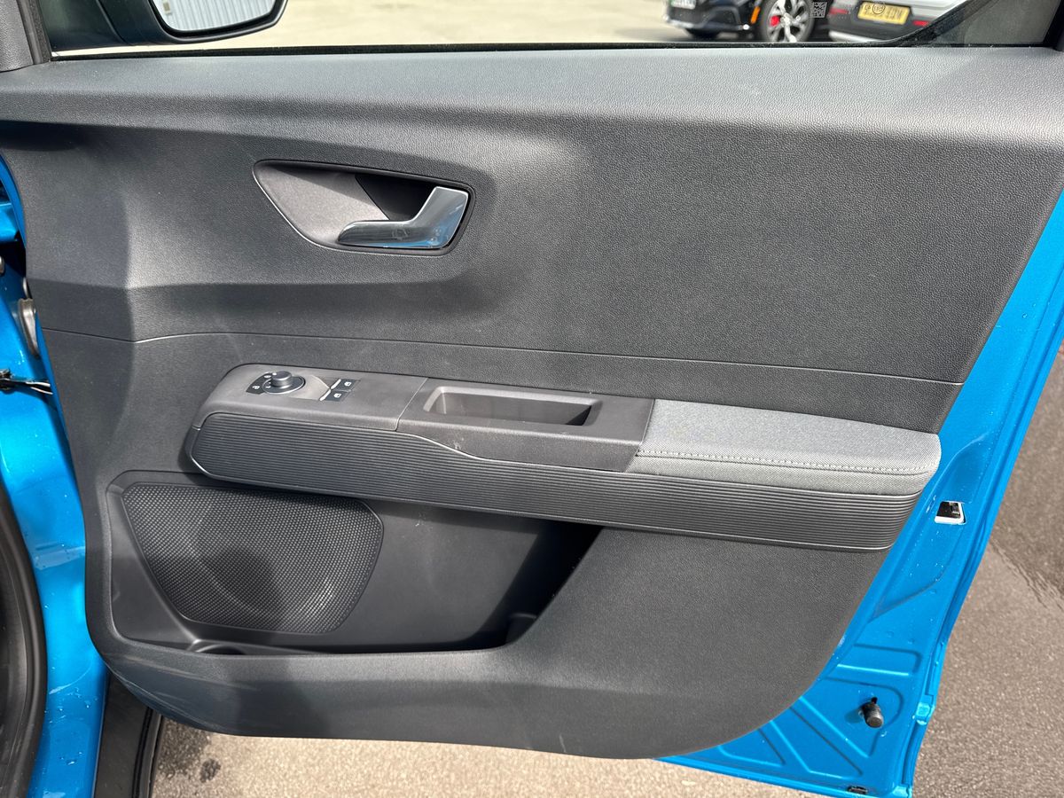 Used Ford Transit Courier 2025 for sale - 76171111: Photo 27