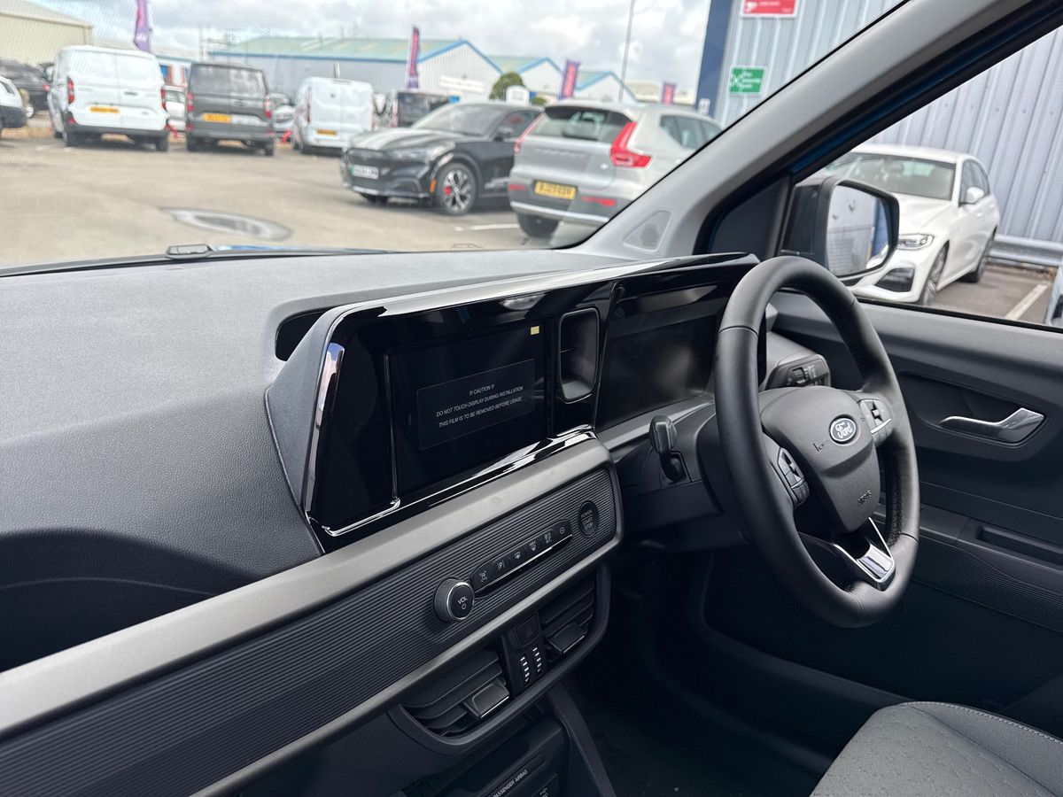 Used Ford Transit Courier 2025 for sale - 76171111: Photo 38