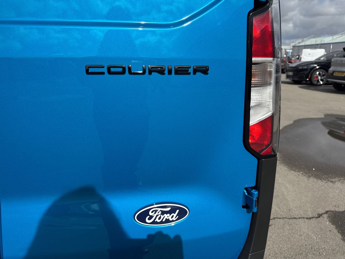 Used Ford Transit Courier 2025 for sale - 76171111: Photo 40