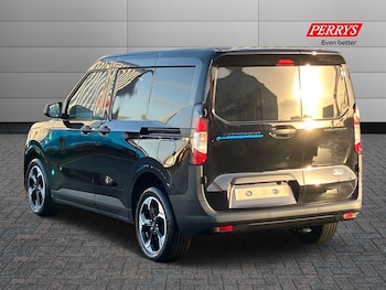 Used Ford Transit Courier 2025 for sale - 76807893: Photo