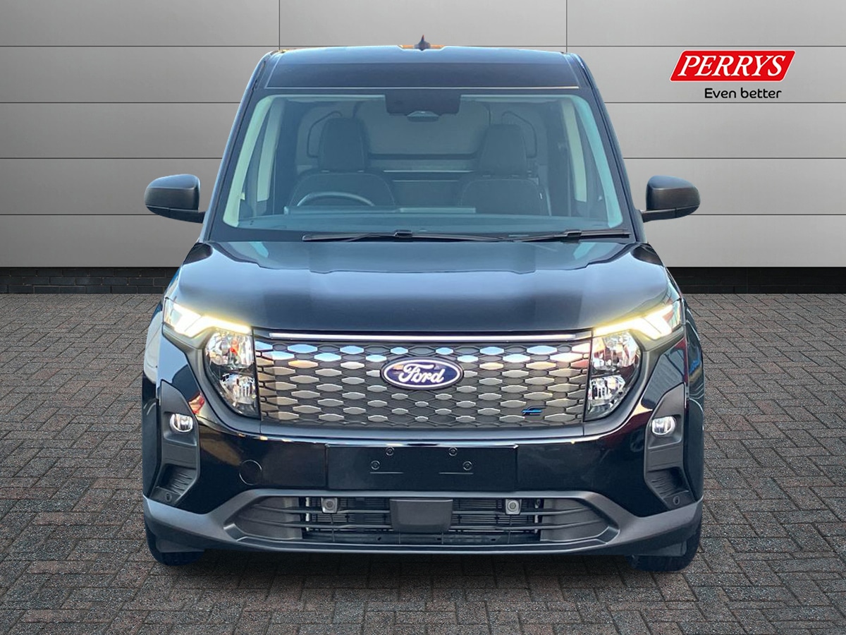 Used Ford Transit Courier 2026 for sale - 76807893: Photo 4