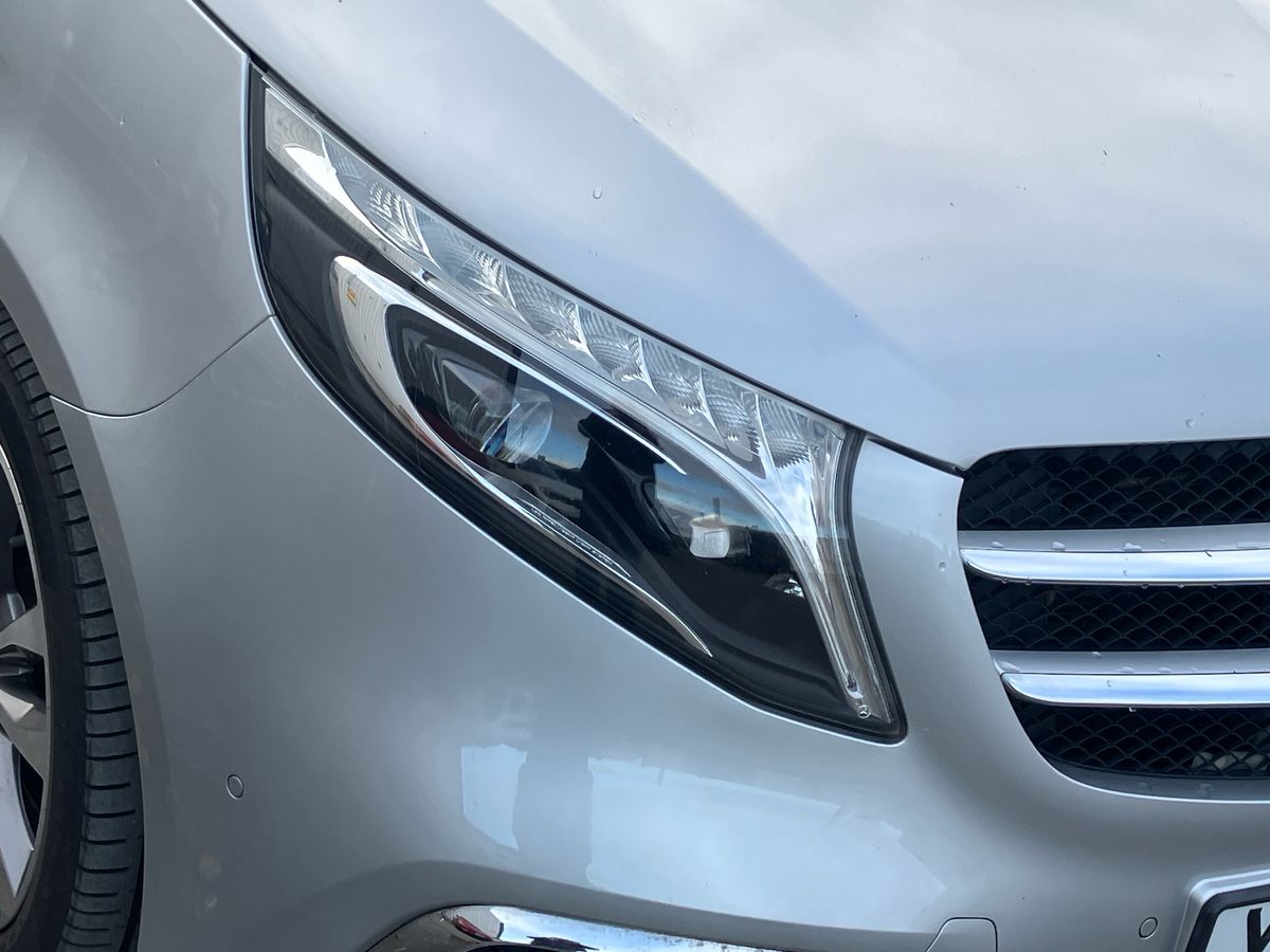 Used Mercedes-Benz V-Class 2020 for sale - 76625895: Photo 19