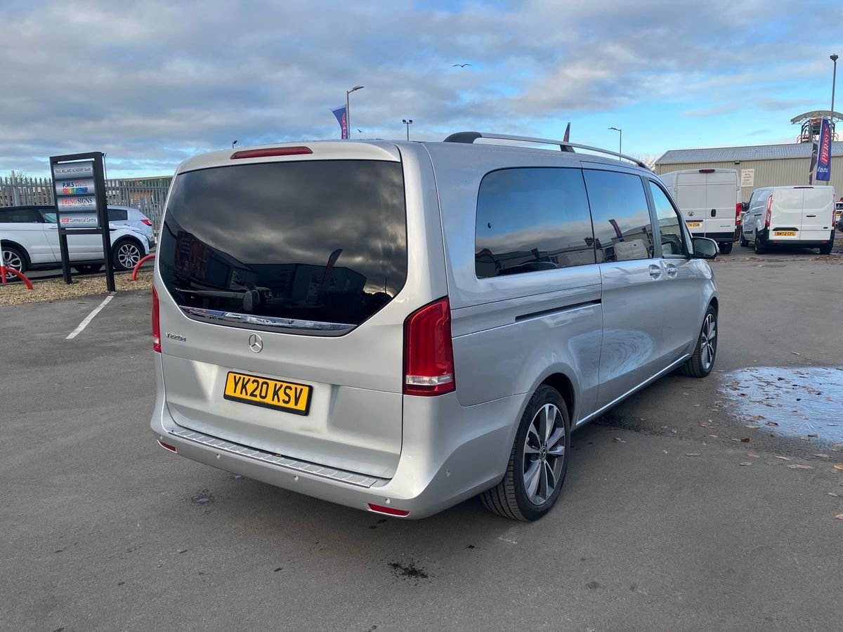 Used Mercedes-Benz V-Class 2020 for sale - 76625895: Photo 26