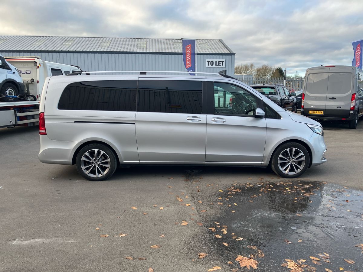 Used Mercedes-Benz V-Class 2020 for sale - 76625895: Photo 28