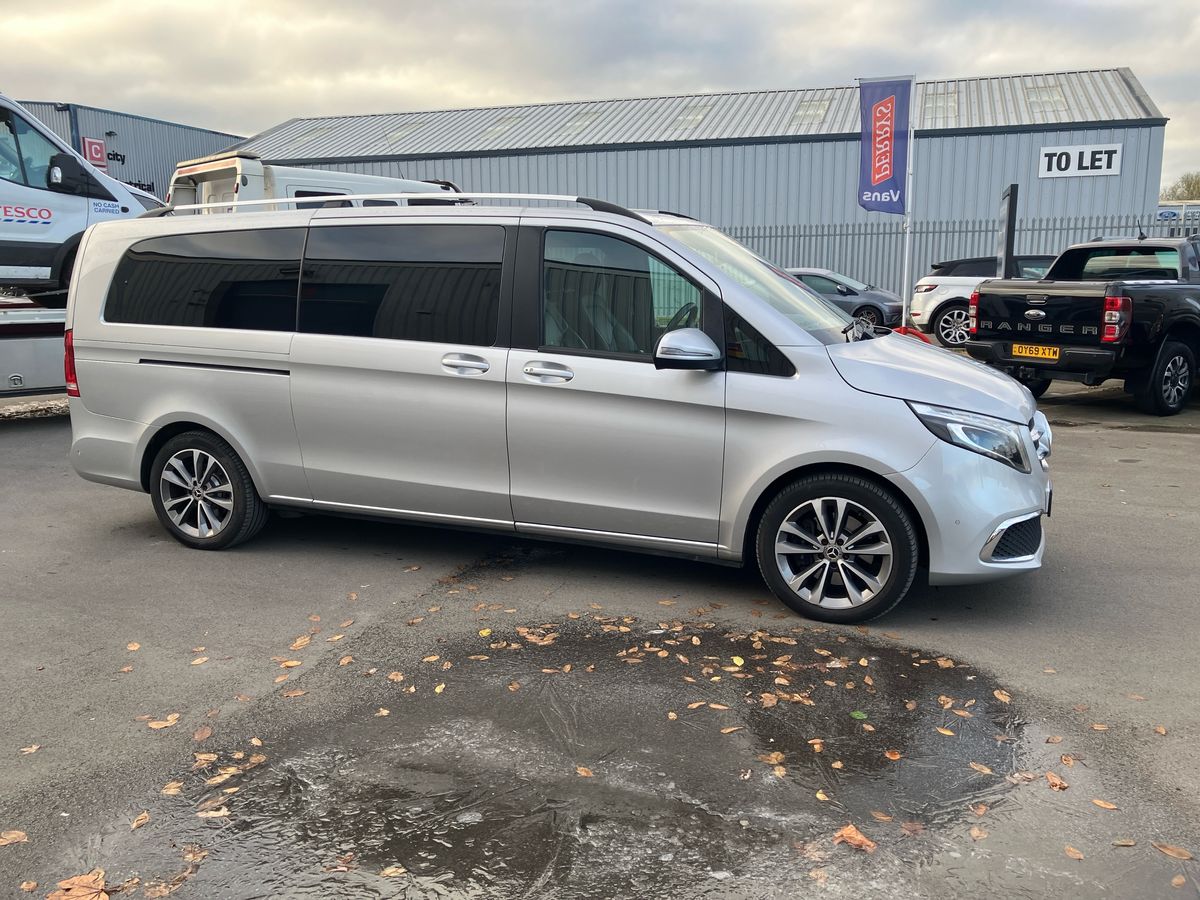 Used Mercedes-Benz V-Class 2020 for sale - 76625895: Photo 29