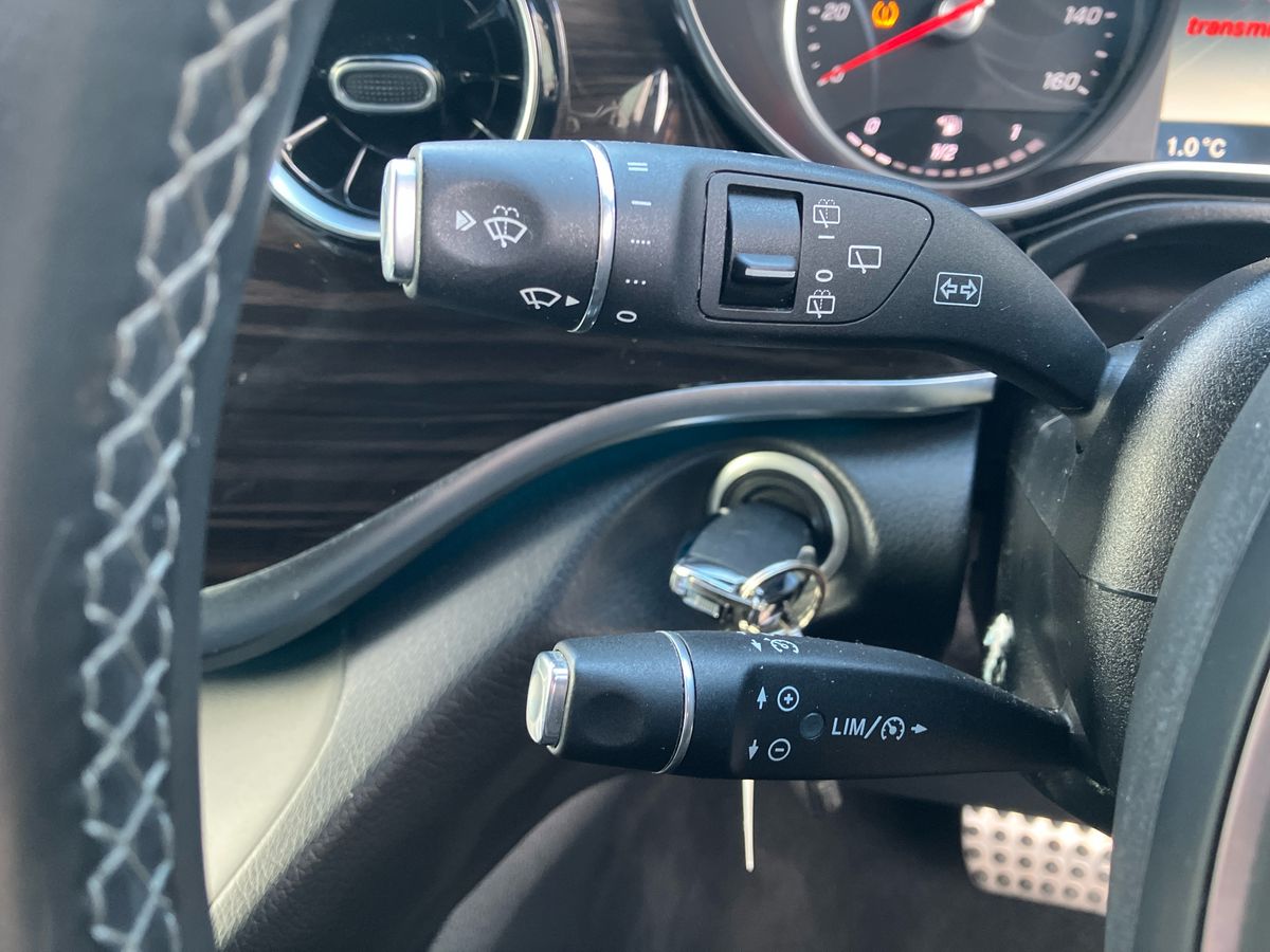 Used Mercedes-Benz V-Class 2020 for sale - 76625895: Photo 38