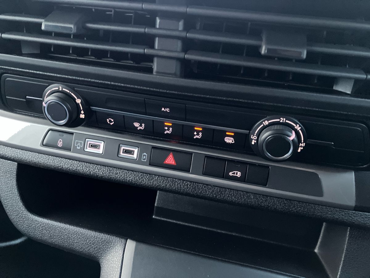 Used Nissan Qashqai 2025 for sale - 76919307: Photo 13