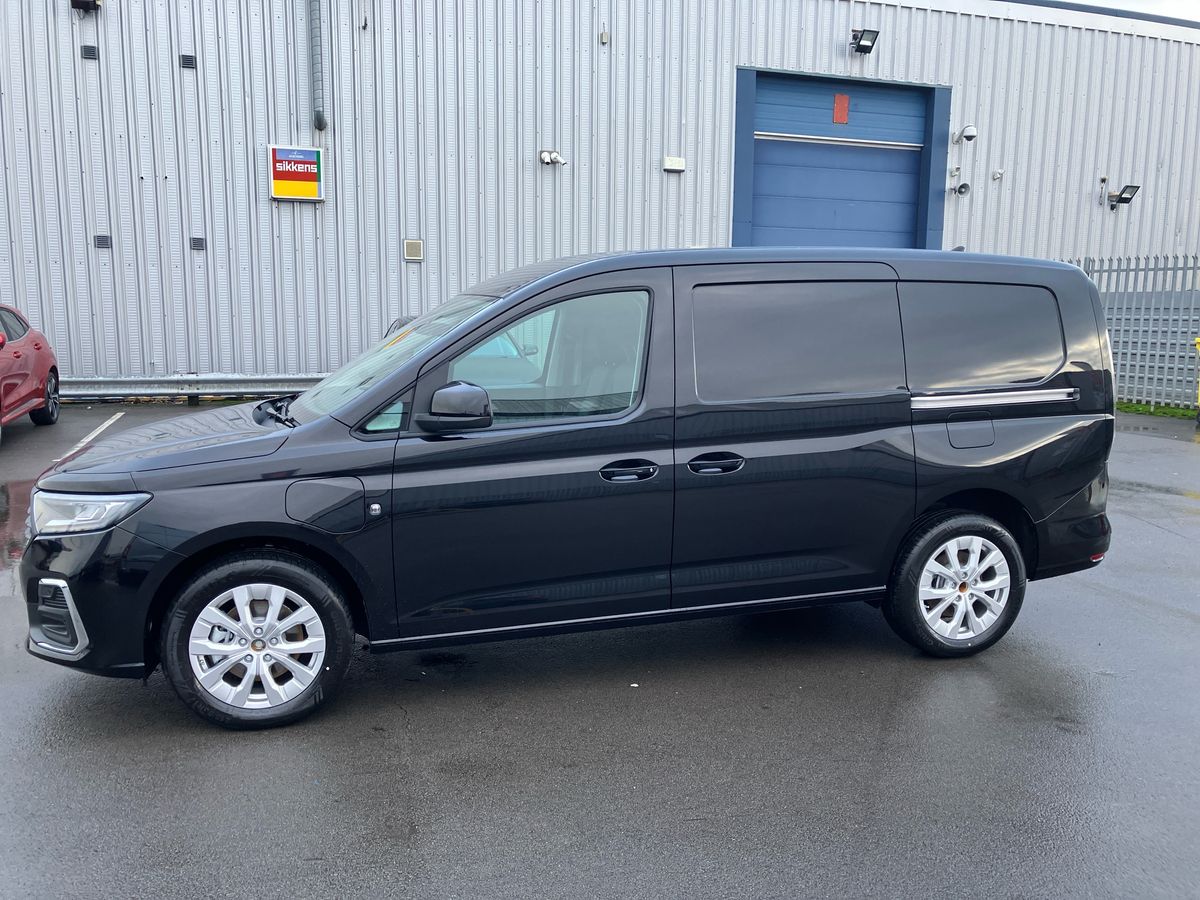 Used Ford Transit Connect 2025 for sale - 76878283: Photo 27