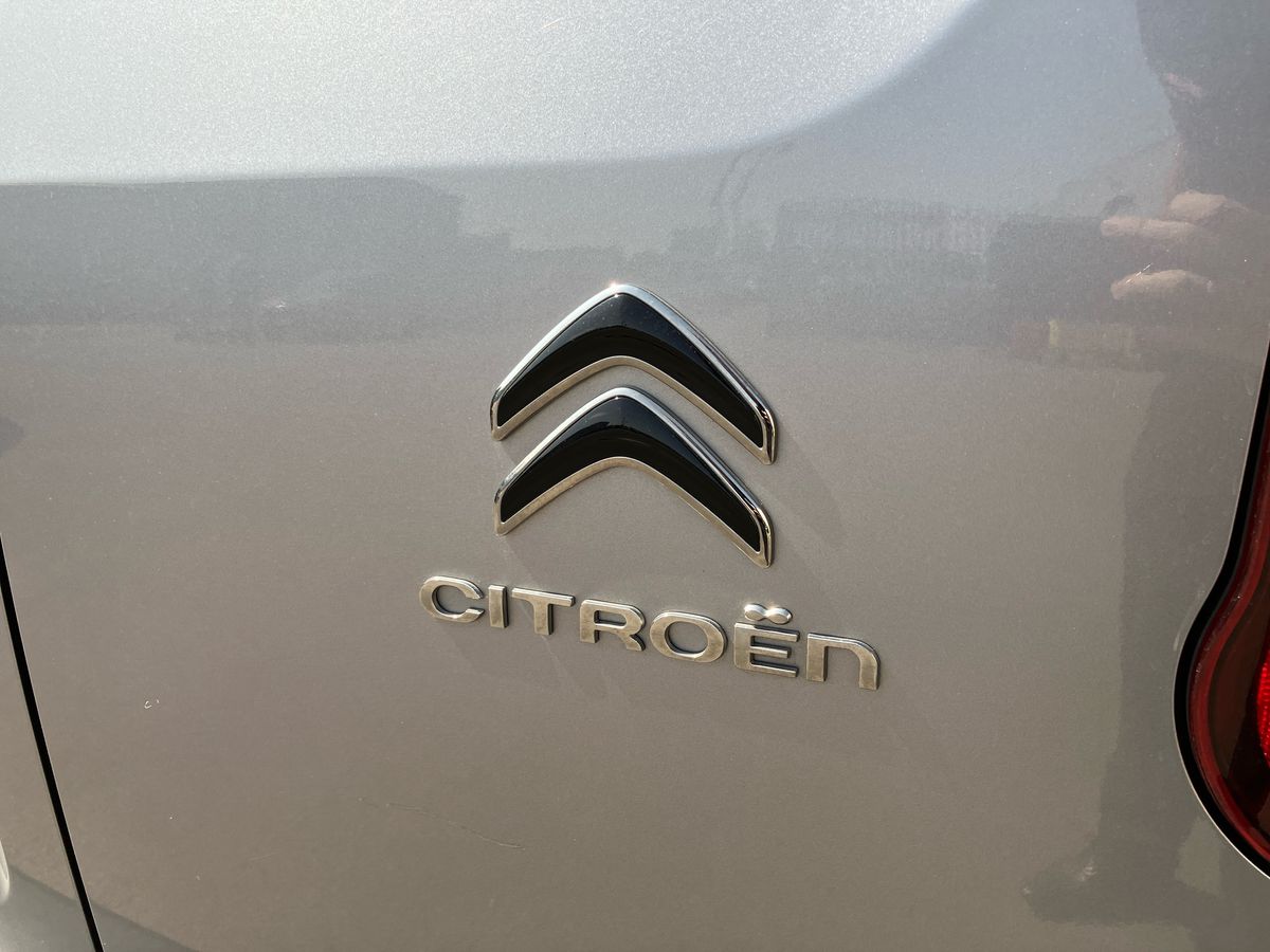 Vehicle 31