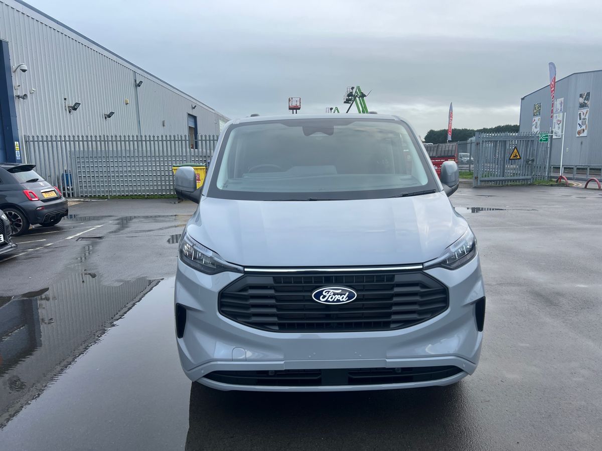 Used Ford Tourneo Custom 2026 for sale - 76669289: Photo 32