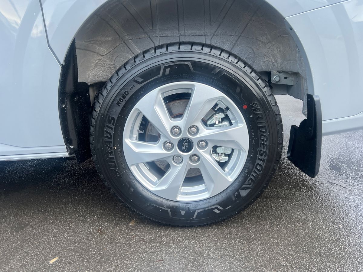 Used Ford Tourneo Custom 2026 for sale - 76669289: Photo 7