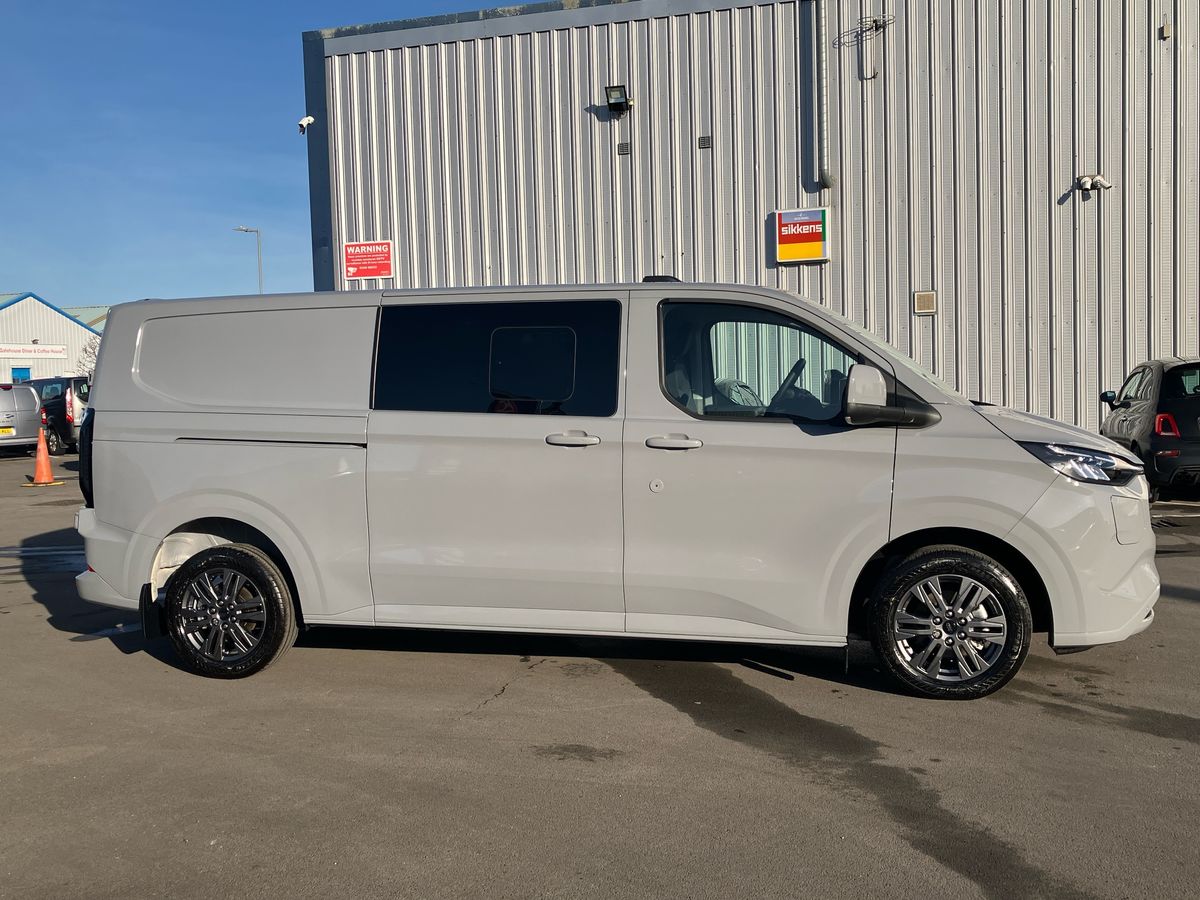 Used Ford Tourneo Custom 2026 for sale - 76669288: Photo 25