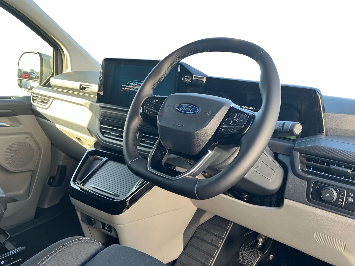 Used Ford Tourneo Custom 2026 for sale - 76669288: Photo 8