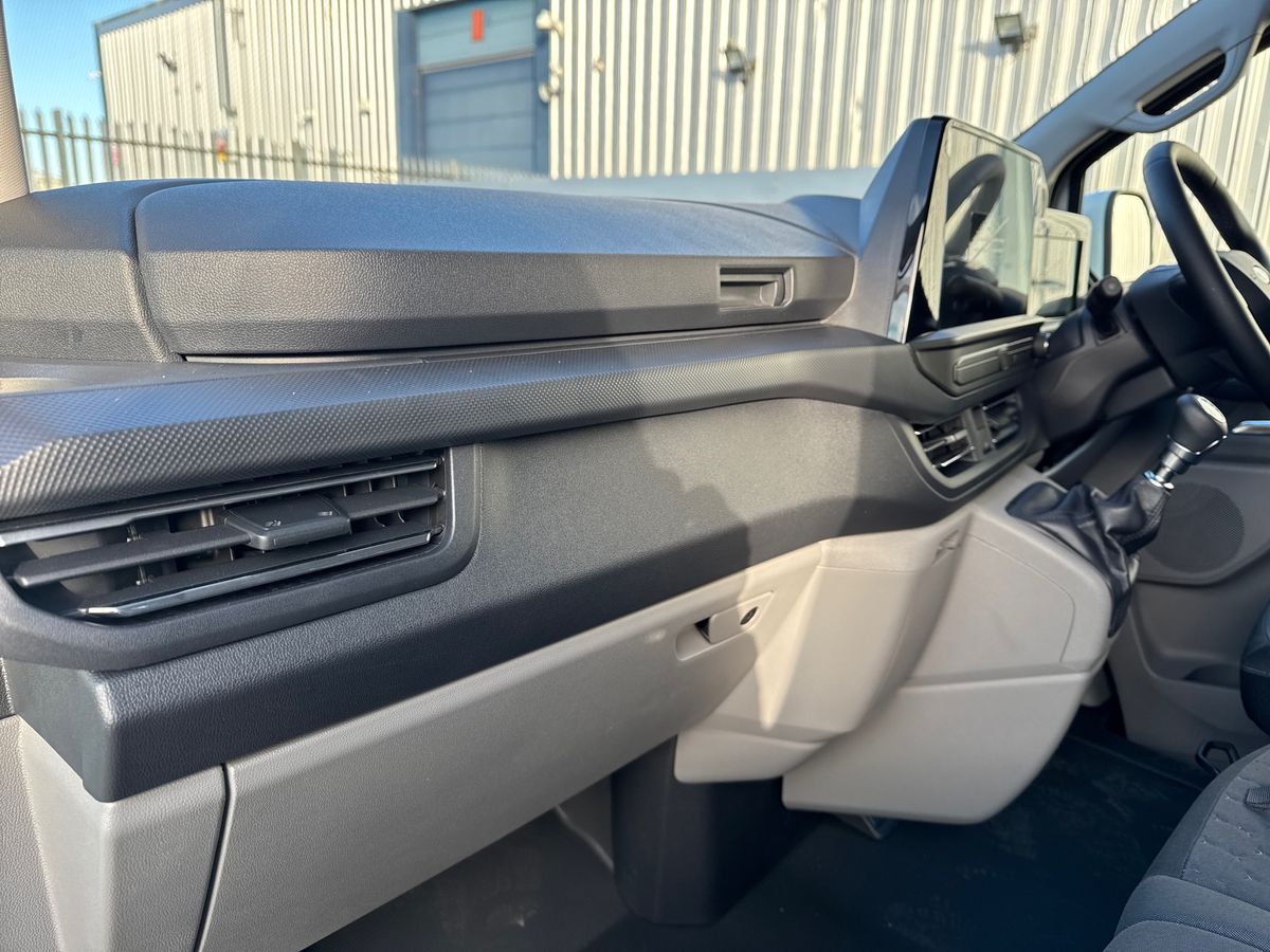 Used Ford Transit Custom 2026 for sale - 76491097: Photo 32