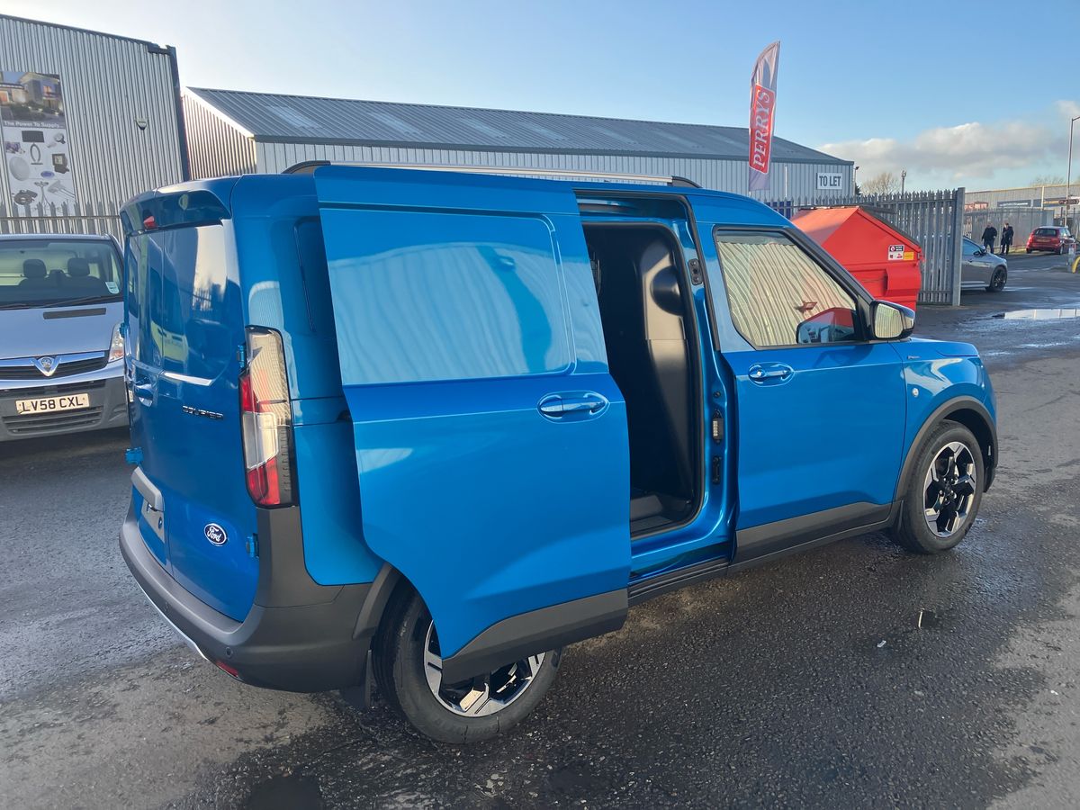 Used Ford Transit Courier 2025 for sale - 76969343: Photo 29