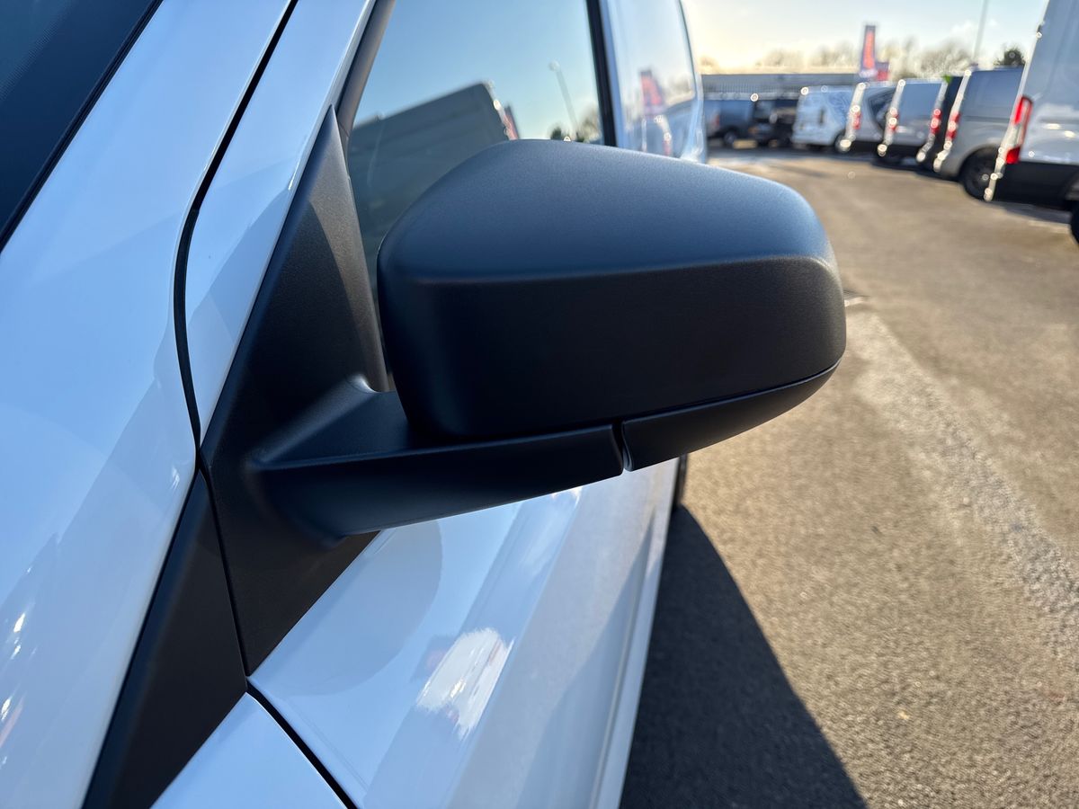 Used Ford Tourneo Courier 2025 for sale - 76892472: Photo 18