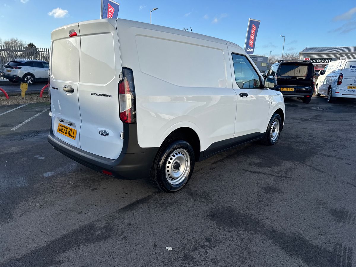 Used Ford Tourneo Courier 2025 for sale - 76892472: Photo 27