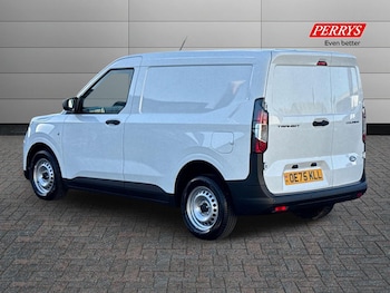 Used Ford Tourneo Courier 2025 for sale - 76892472: Photo