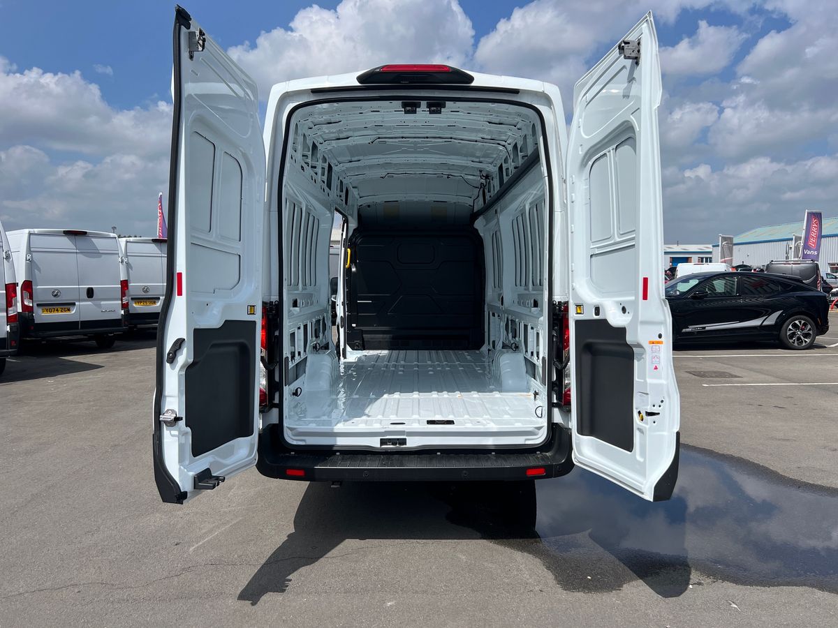 Used Ford Transit 2026 for sale - 77932036: Photo 24