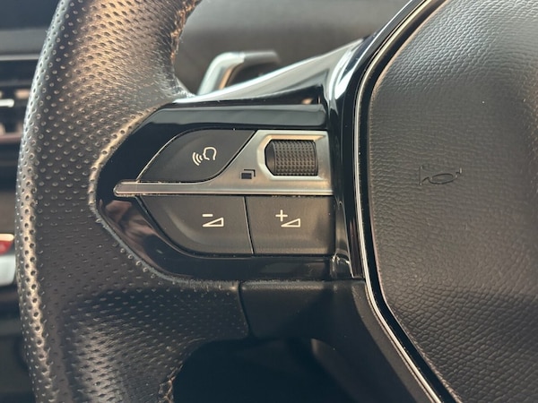 Used Peugeot 5008 2020 for sale - 76162672: Photo 35